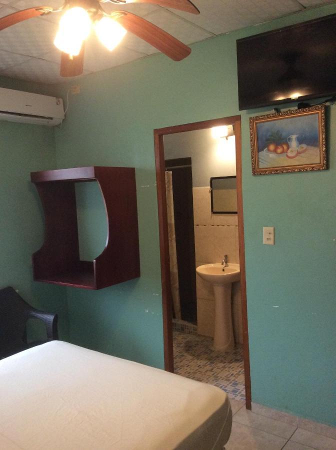 Hostel Guayacan Puerto Armuelles Ngoại thất bức ảnh